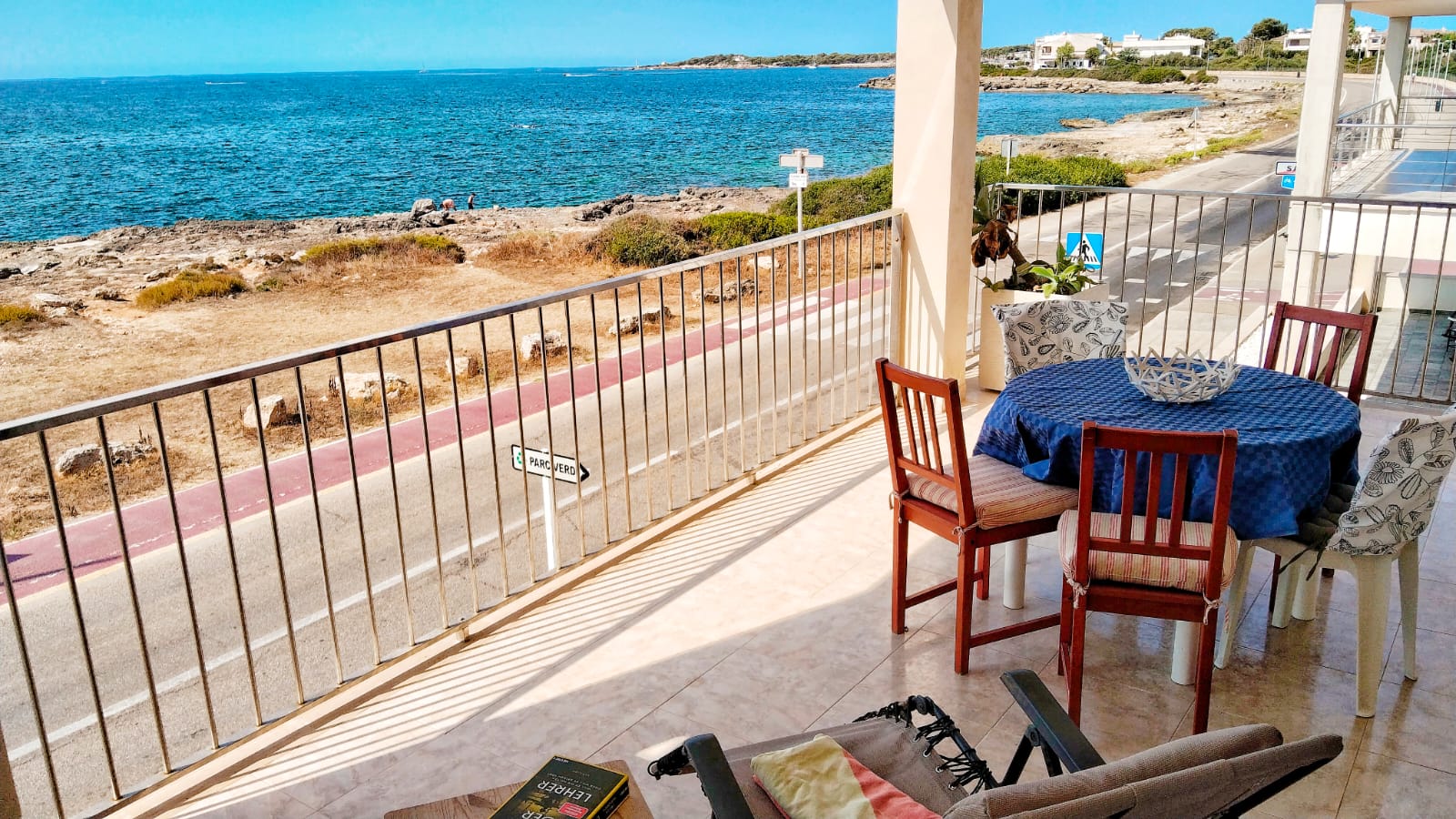 IA-183-1 Apartamento en primera línea