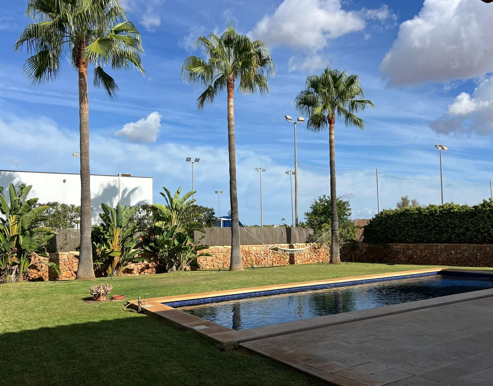 IA-727 Casa independiente cerca de la playa 5 dormitorios en Sa Rapita